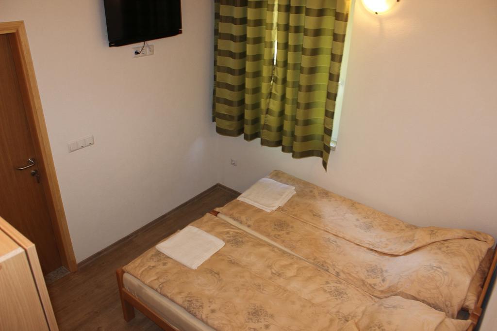 Rooms Zebax Szarajevó Kültér fotó